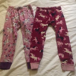 Hatley Pajamas - Unicorn and horse Hatley pajamas size 5 girls Hatley Pajamas - Unicorn and horse Hatley pajamas size 5 girls